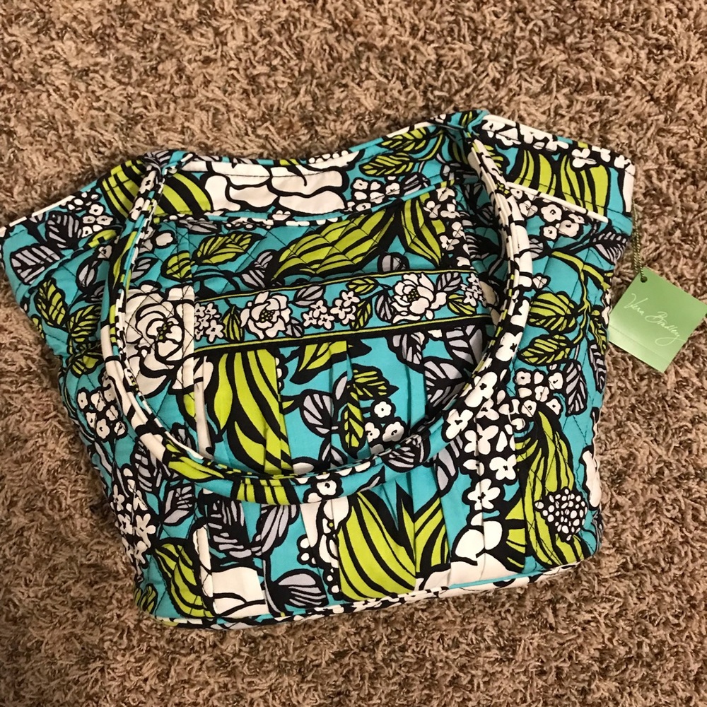 MAKE AN OFFER - Vera Bradley Bag Island Blooms